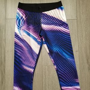 NWOT Forever21 psychedelic abstract print leggings